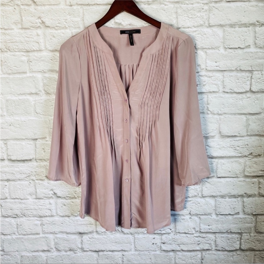 BCBG Maxazria 100% silk blouse in dusty mauve